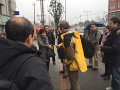 国家疾控专家到青彩防艾志愿者服务中心调研